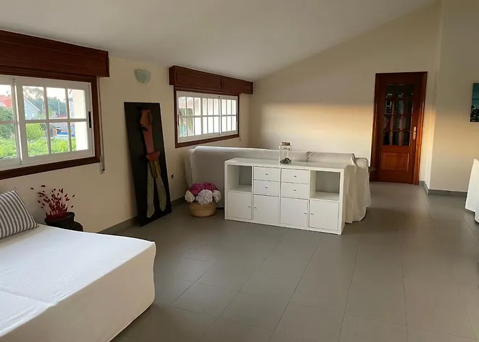 Σπίτι διακοπών Tranquilidad Con Piscina En Casa Nantes En *